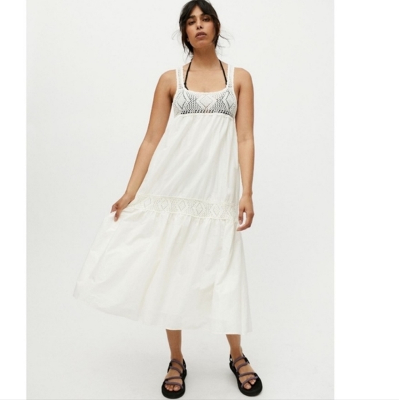 Urban Outfitters Dresses & Skirts - UO Boardwalk Crochet Maxi Dress size M